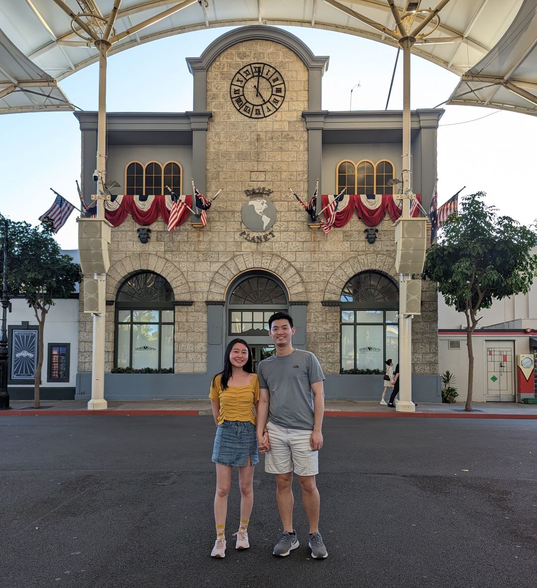 Xue Ying & Fu-Sheng at Theme park